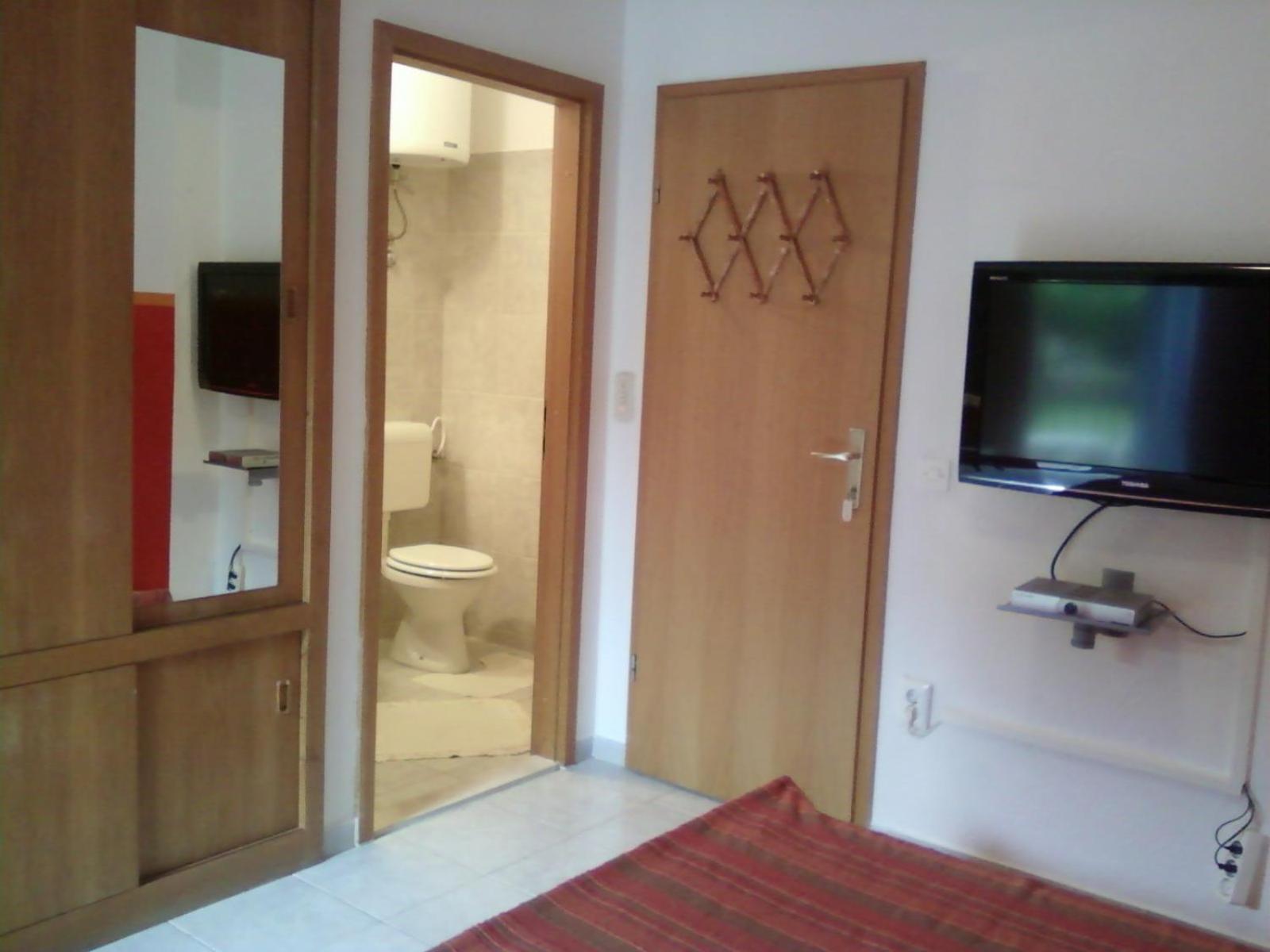 Rooms & Studio Villa Tatjana Supetar Eksteriør billede